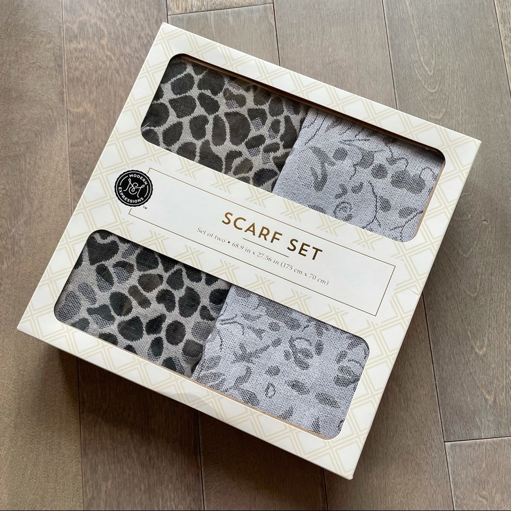 SALE! Beautiful Boxed Scarf Set